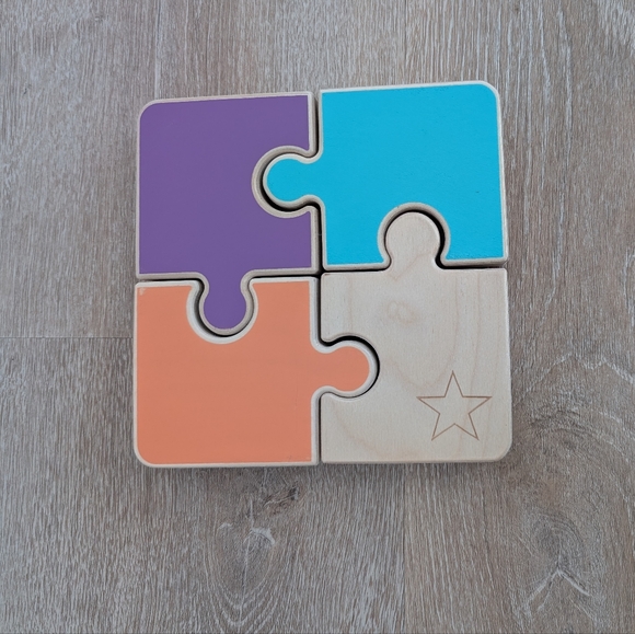 Lovevery Chunky Wooden Jigsaw Puzzle - Picture 2 of 5